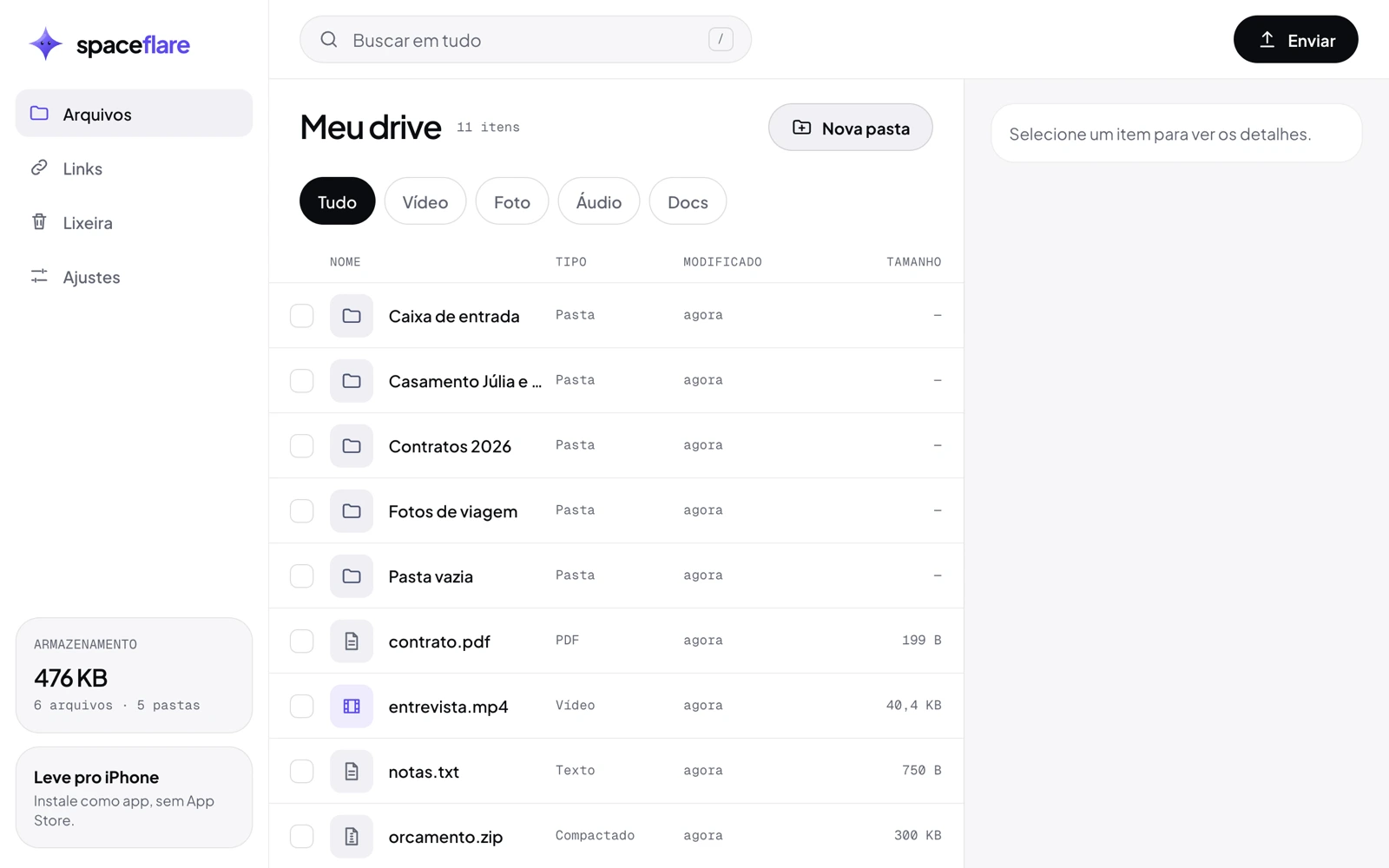 O app web do Spaceflare: a lista de arquivos do Meu drive, com pastas, filtros por tipo e o botão Enviar.